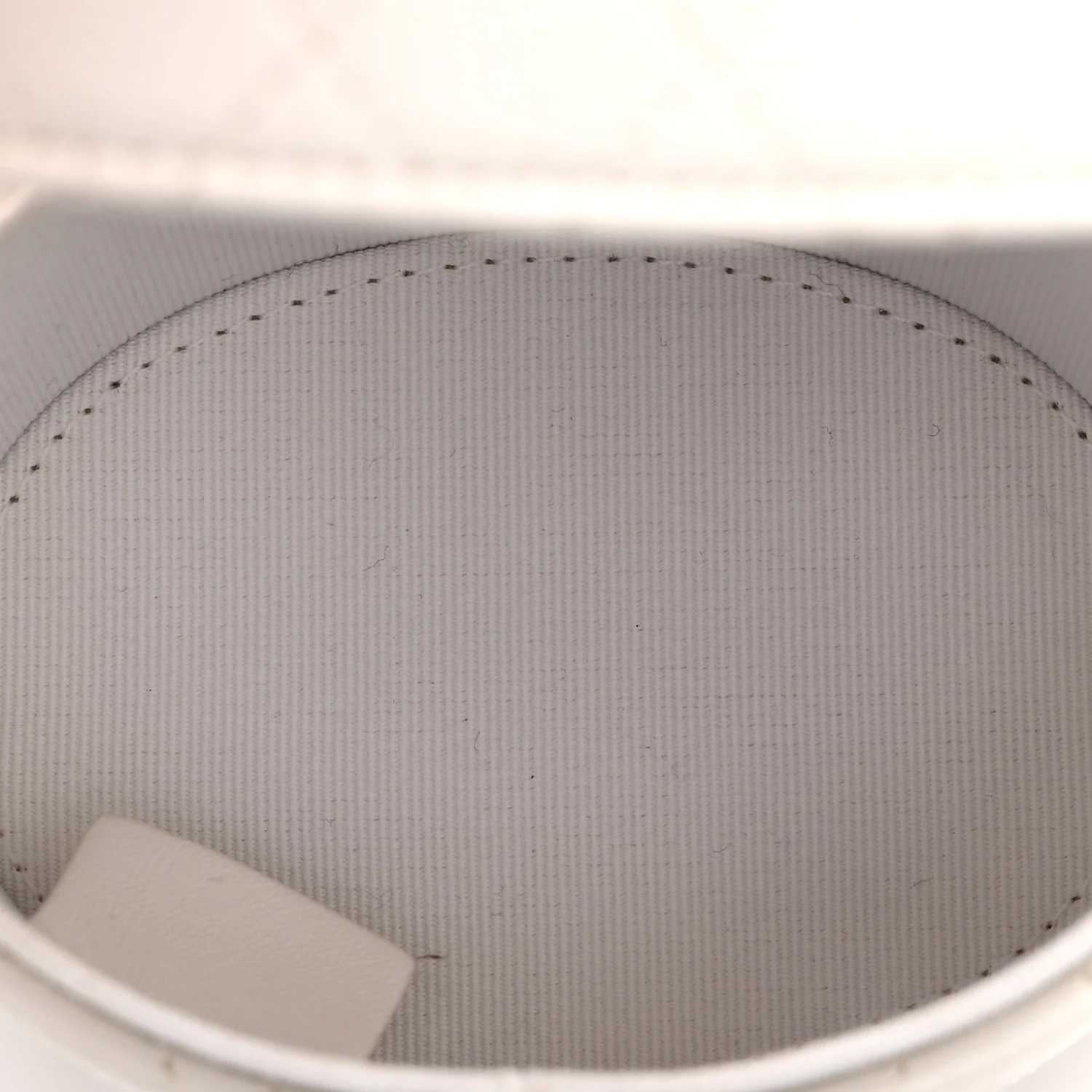 Lambskin Quilted Round Mini Vanity Case With Chain Case With Chain White