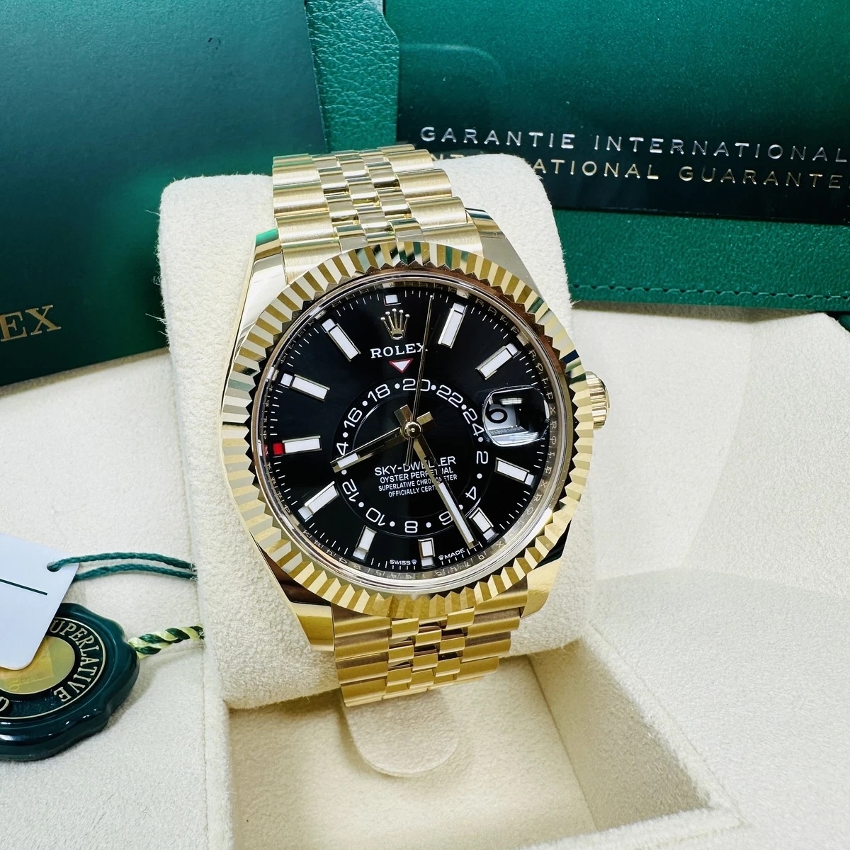 [Super Clone]RLX  Sky-Dweller 42mm Yellow Gold Black Dial Jubilee - 336938【Super Clone】
