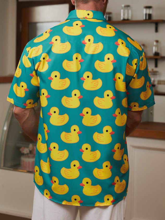 Chemise hawaïenne à manches courtes avec poche poitrine et motif canards