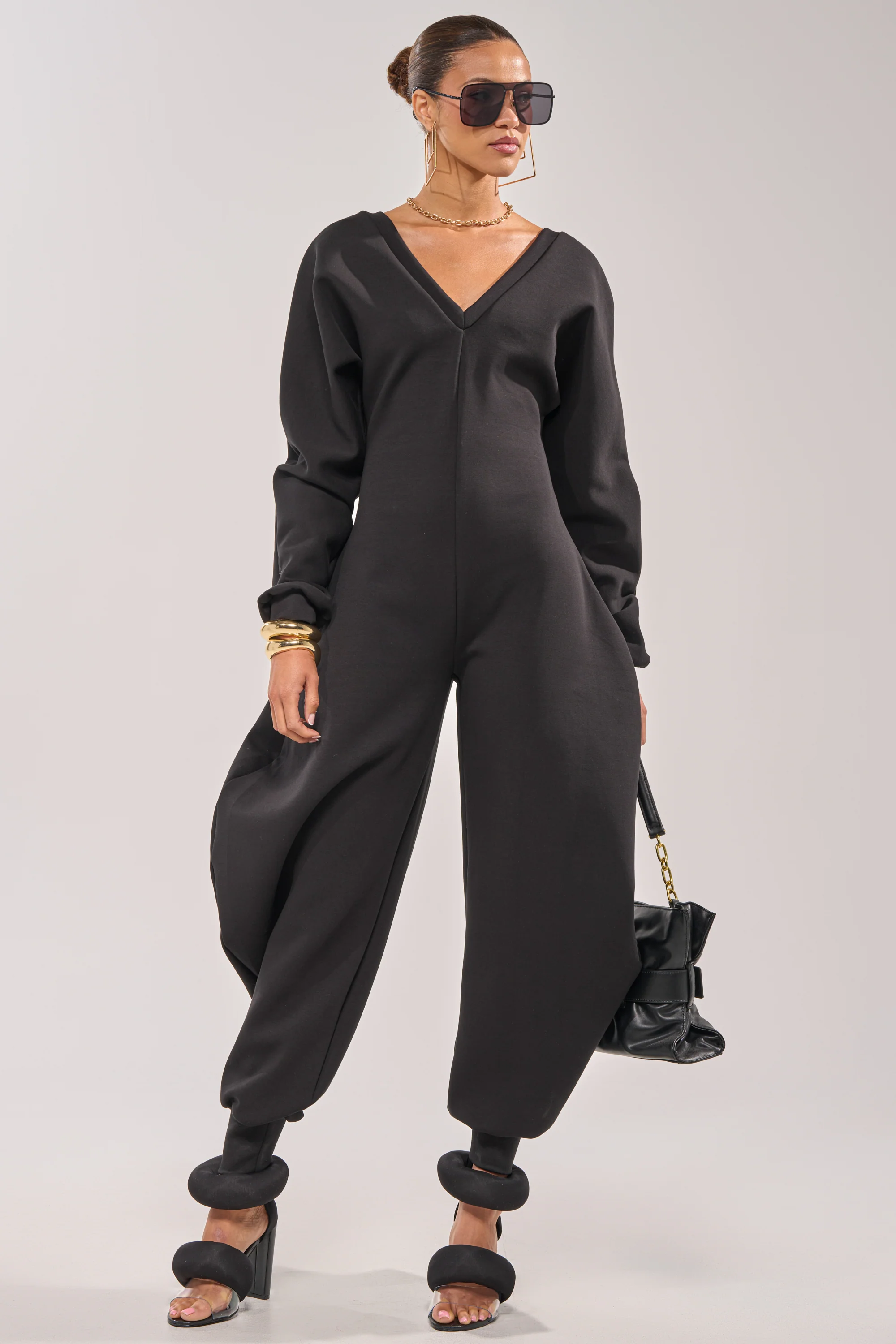 COMFY COZY JUMPSUIT IN BLACK - Akira Store