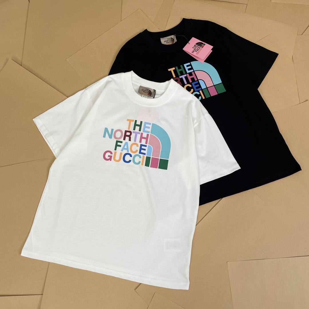 【Gucci 】（グッチ）半袖 男女兼用、ご好評に付き再入荷！Tシャツ
