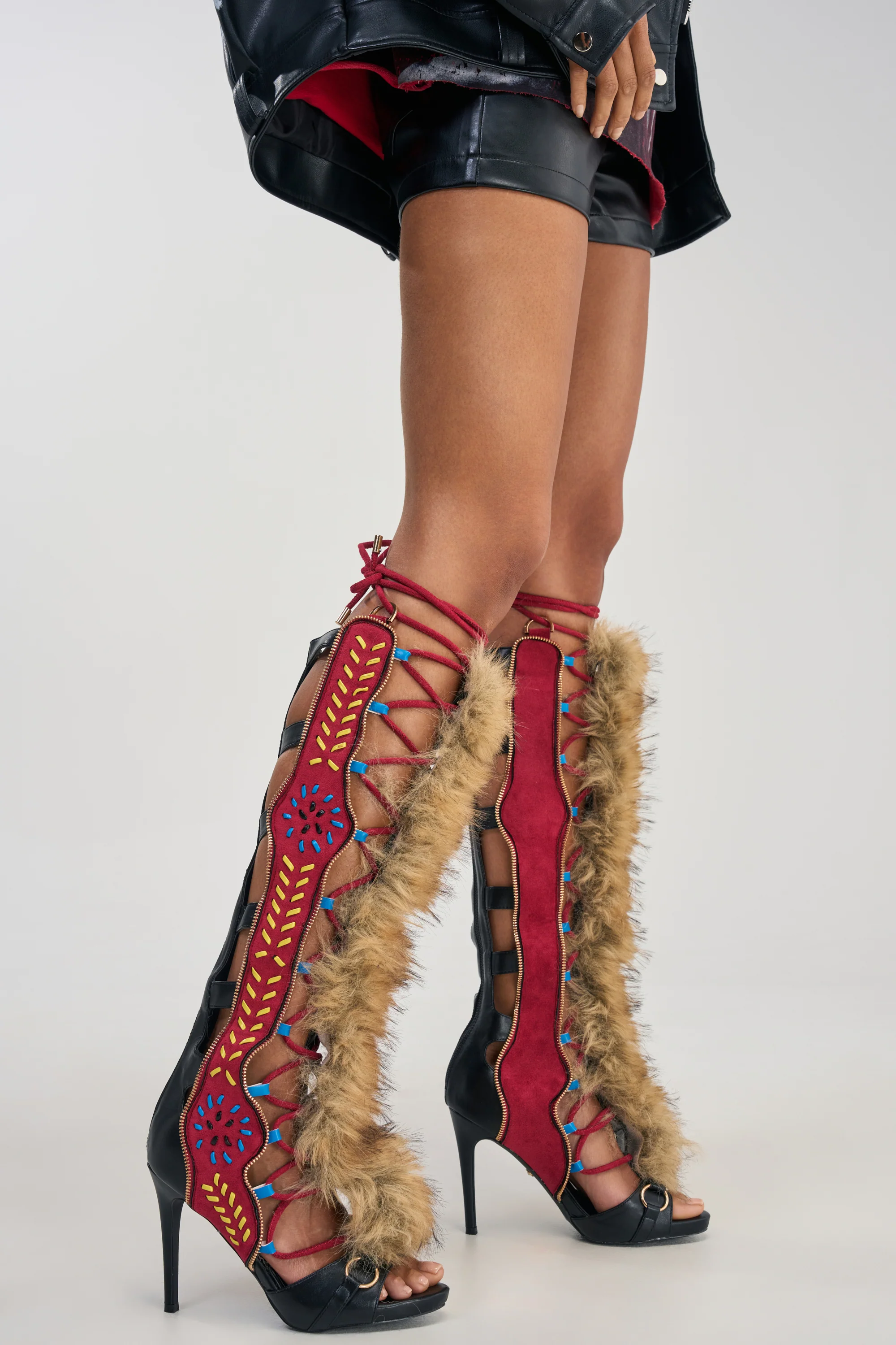 AZALEA WANG SHAINE BLACK MULTI GLADIATOR STITCH AND FUR SANDAL - Akira Store