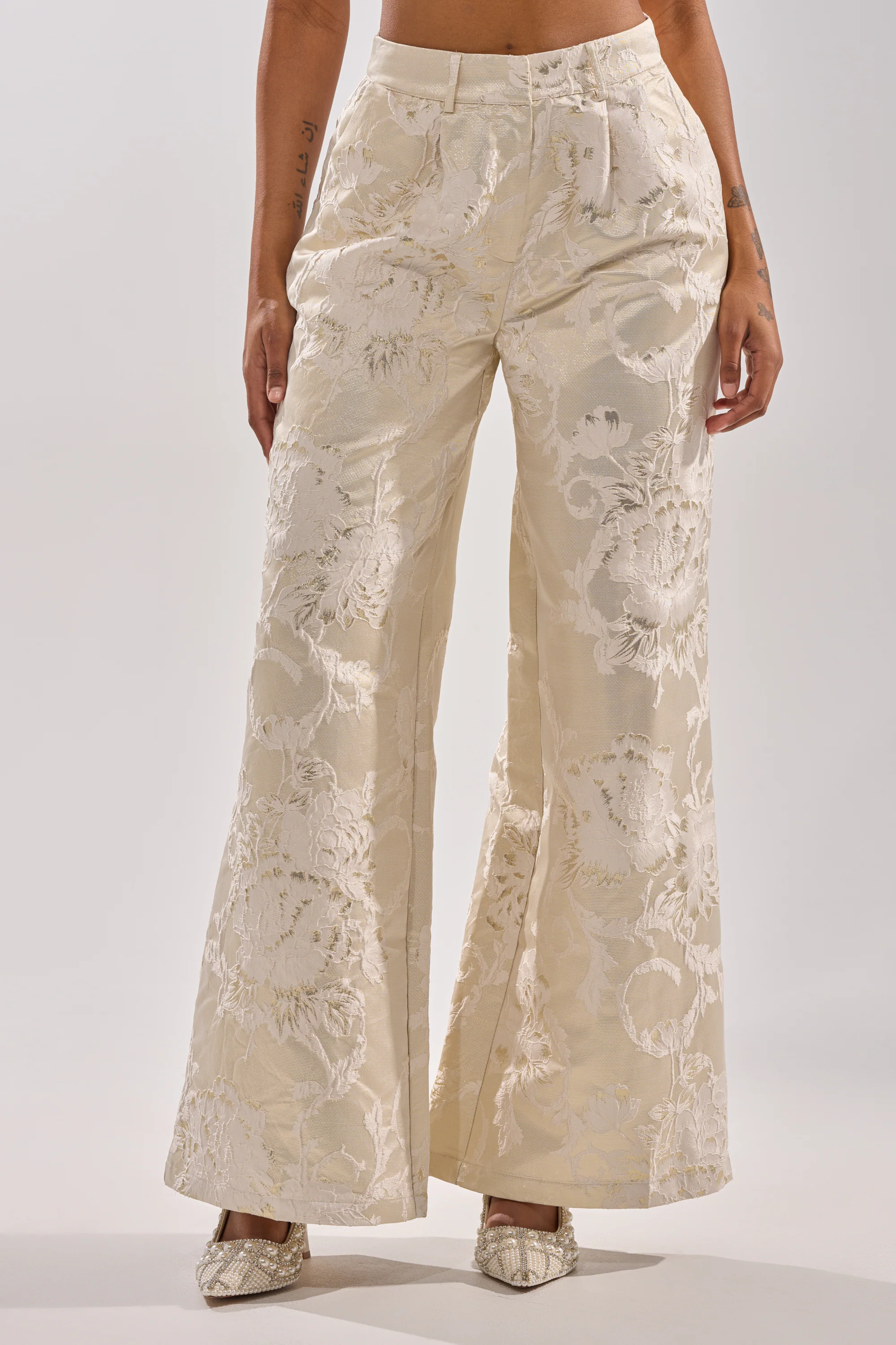 DRESSED TO IMPRESS TROUSER - Akira Store