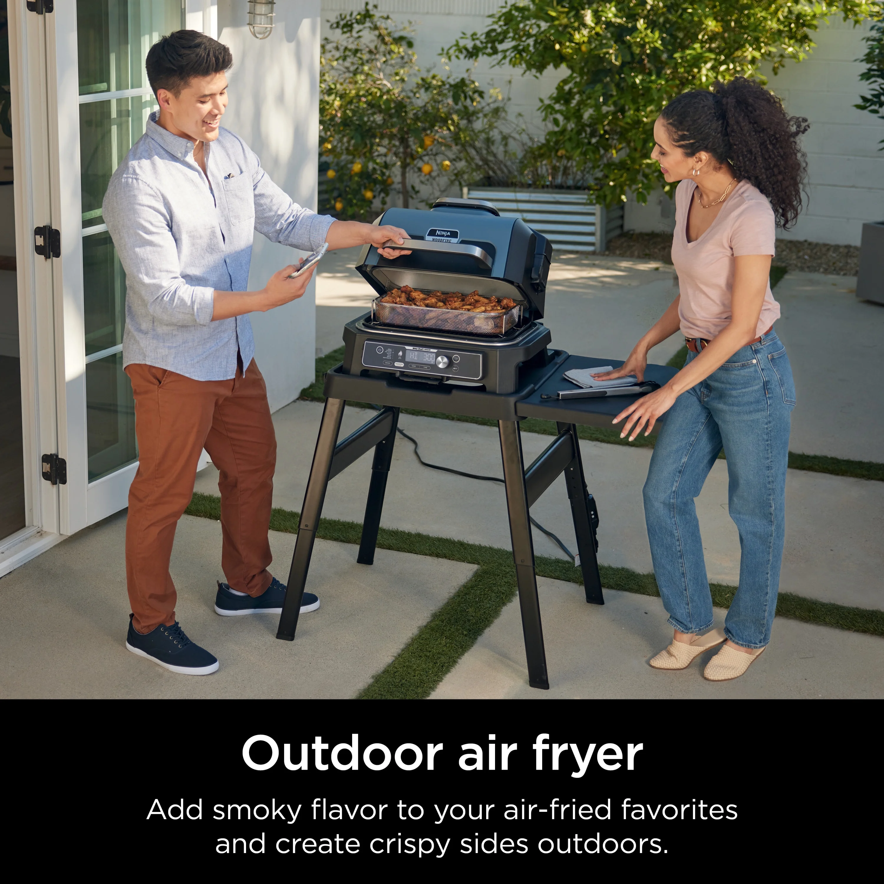 Woodfire ProConnect 20" 1760W Electric Outdoor Grill With Digital Display - Image 3