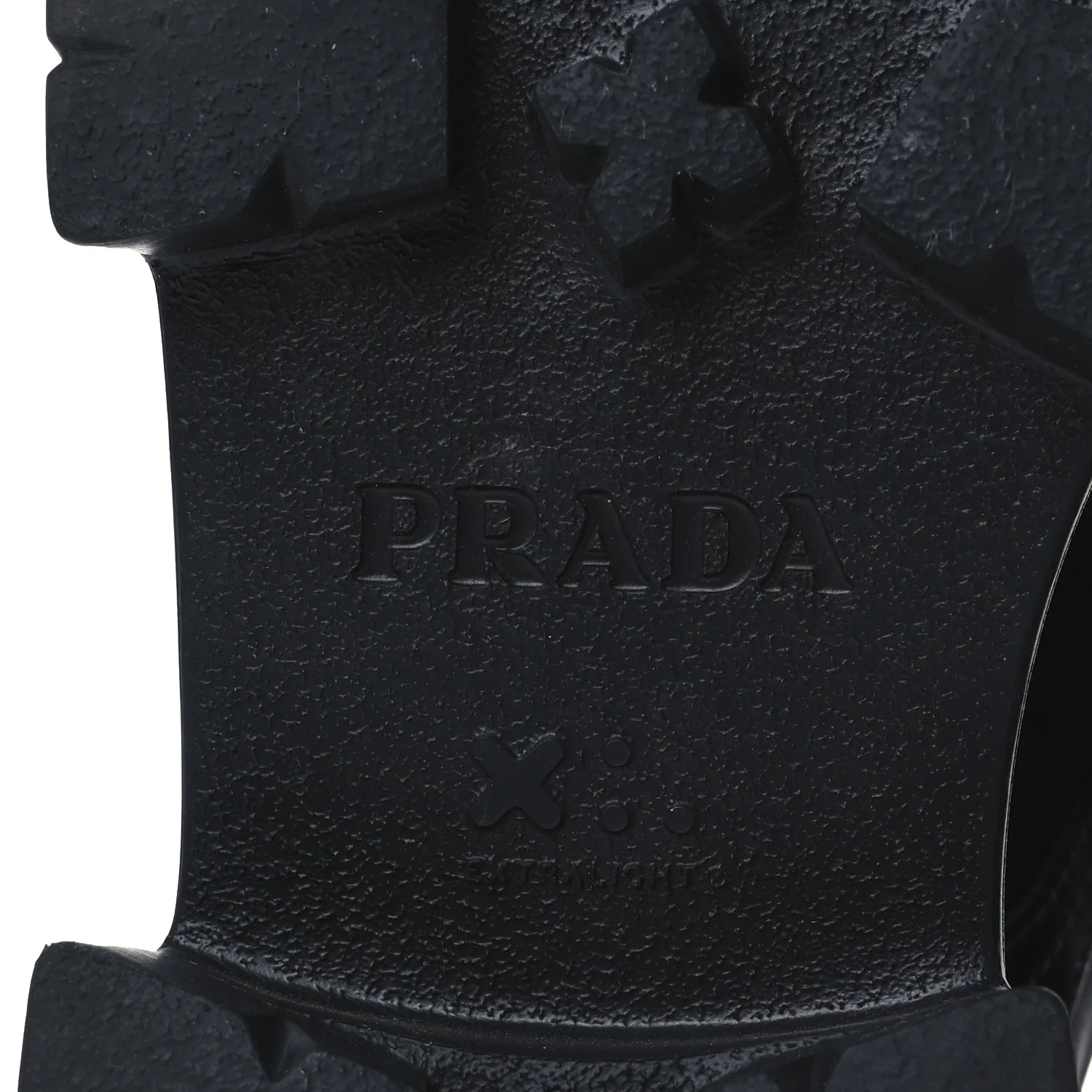Spazzolato Rois Re-Nylon Metal Triangle Logo Monolith Pouch Pocket 55mm Boots 41 Black