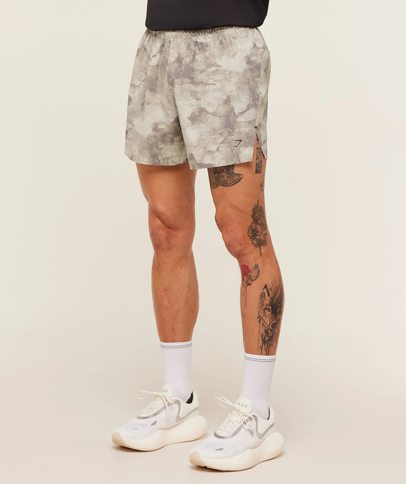 RUNNING ELITE 5" SHORT - Pebble Grey