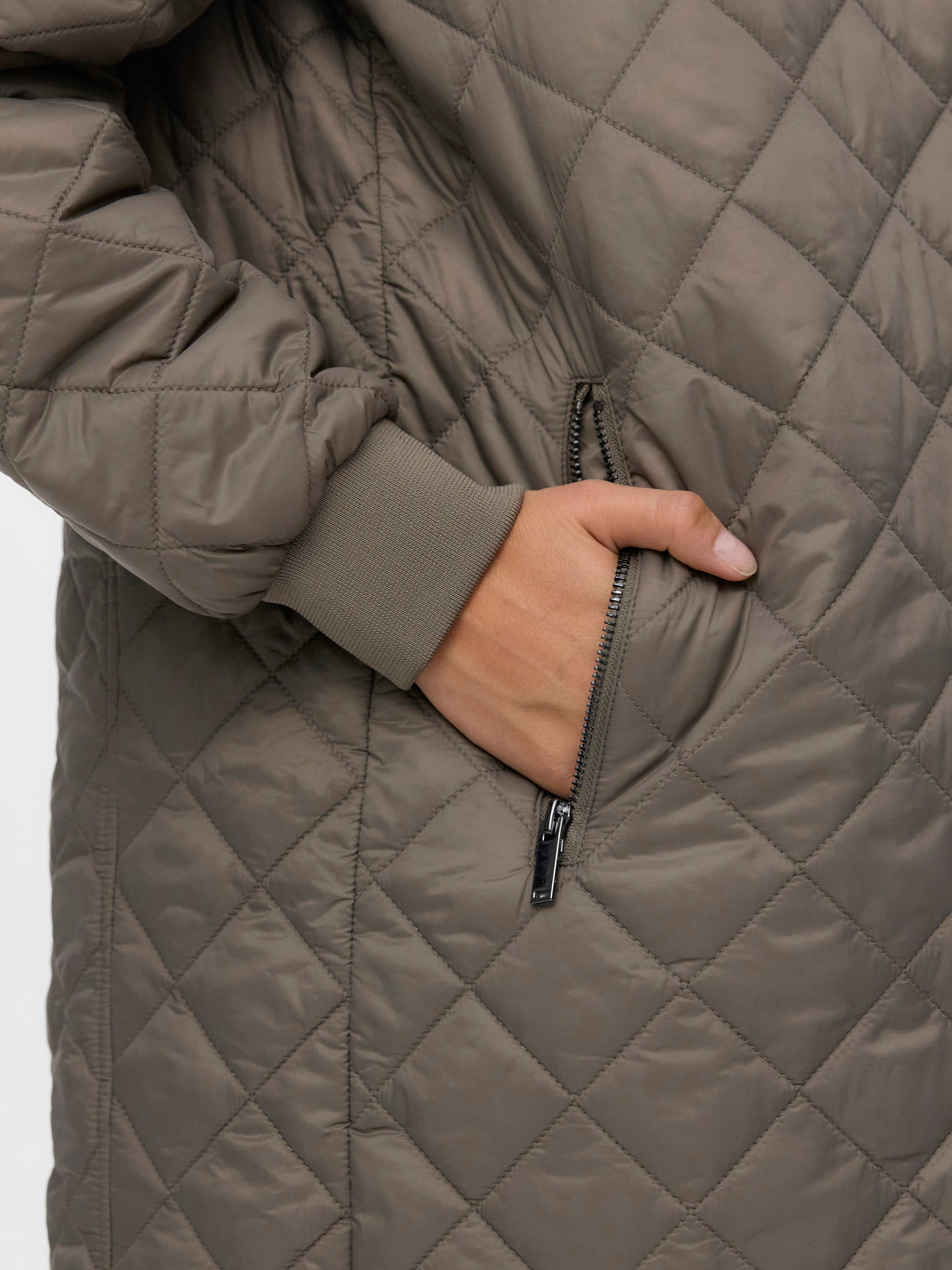 VERO MODA® VMHAYLE Quilted Jacket