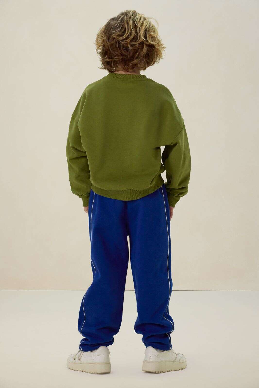 Blauwe sweatpants met strepen