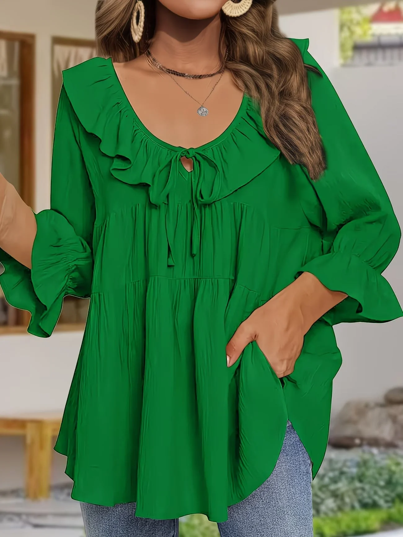 Blouse Femme Élégante à Col Volanté