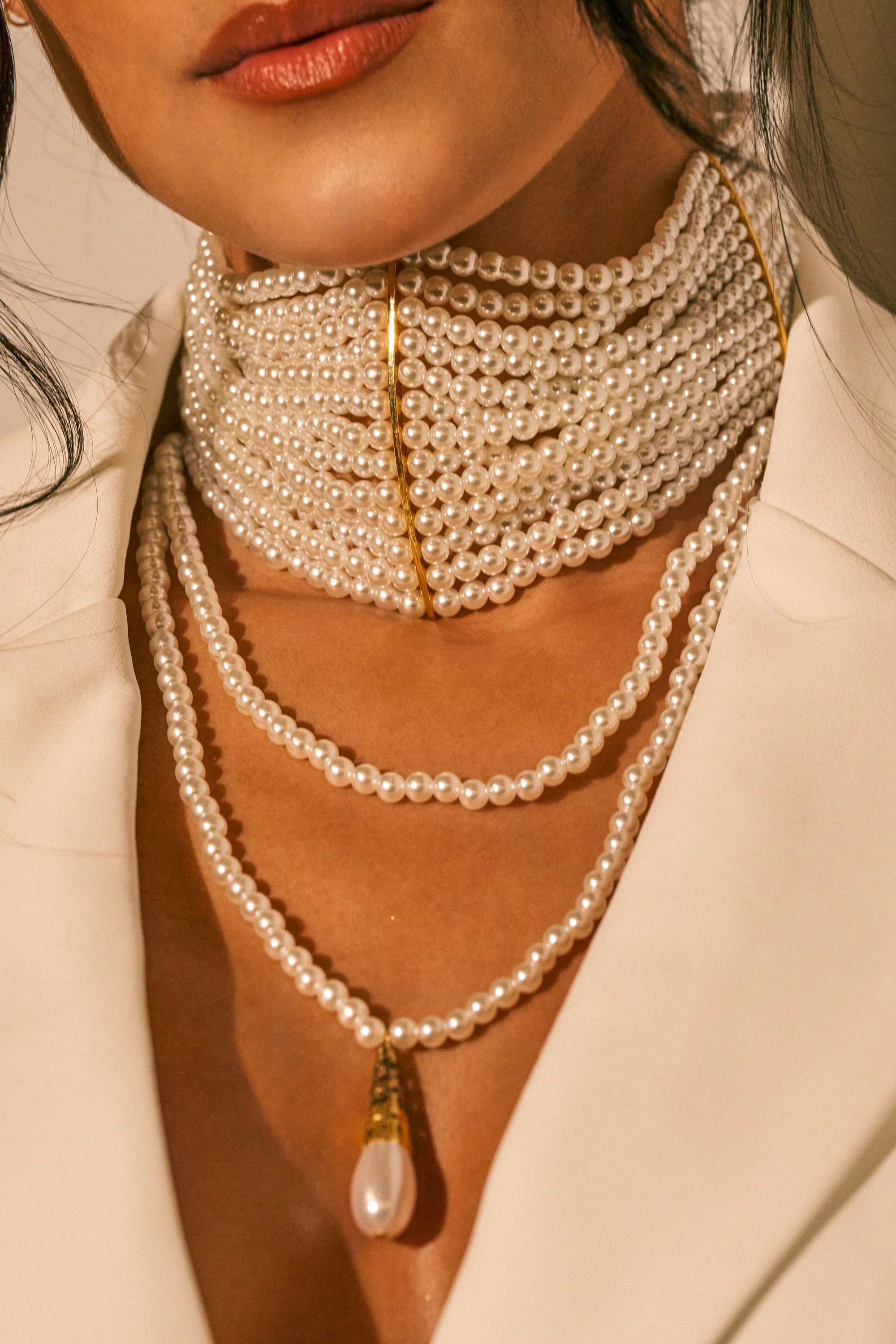 PEARL GIRL LARIAT CHOKER - Akira Store