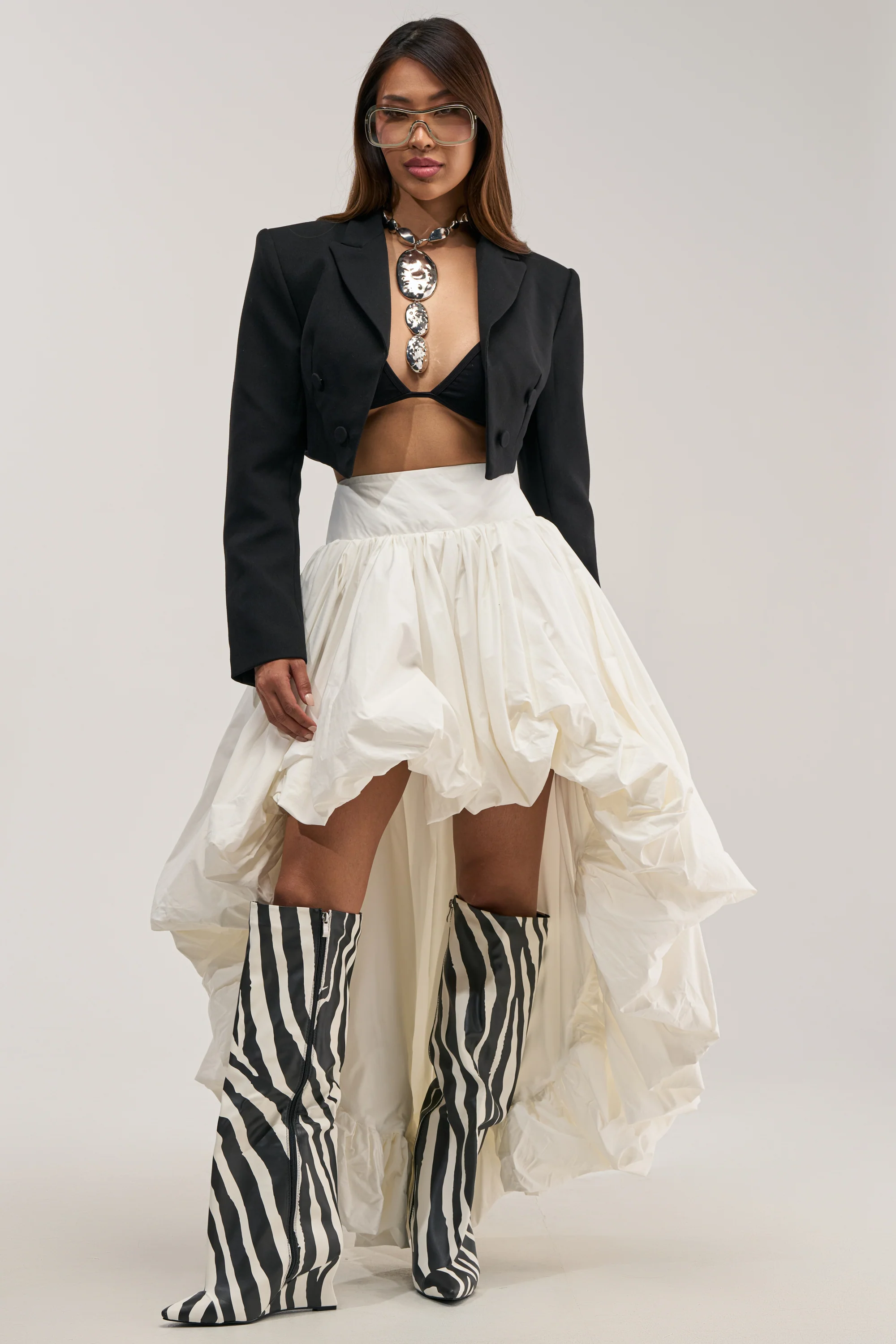 THE BIGGER THE BETTER HIGH LOW MAXI SKIRT - Akira Store