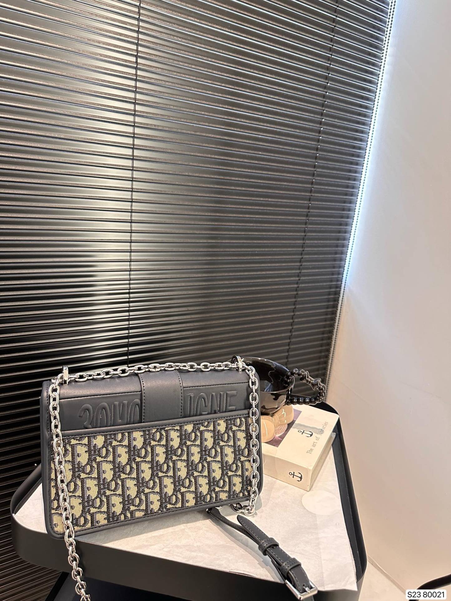 D new arrival MONTAIGNE bag size: 25*15 cm