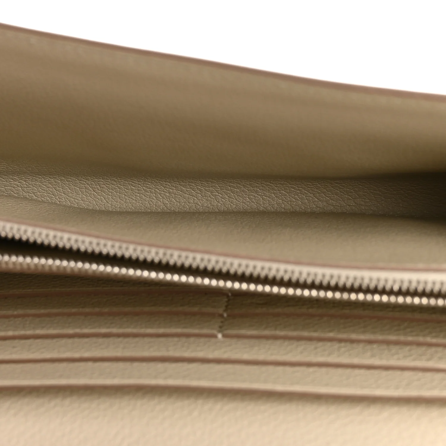 Evercolor Constance Wallet To Go Beton