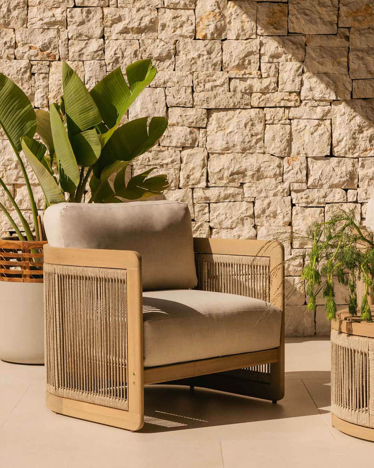 Mares - Pack 2 Sillones de Jardín de Madera de Acacia con Cojines Mares