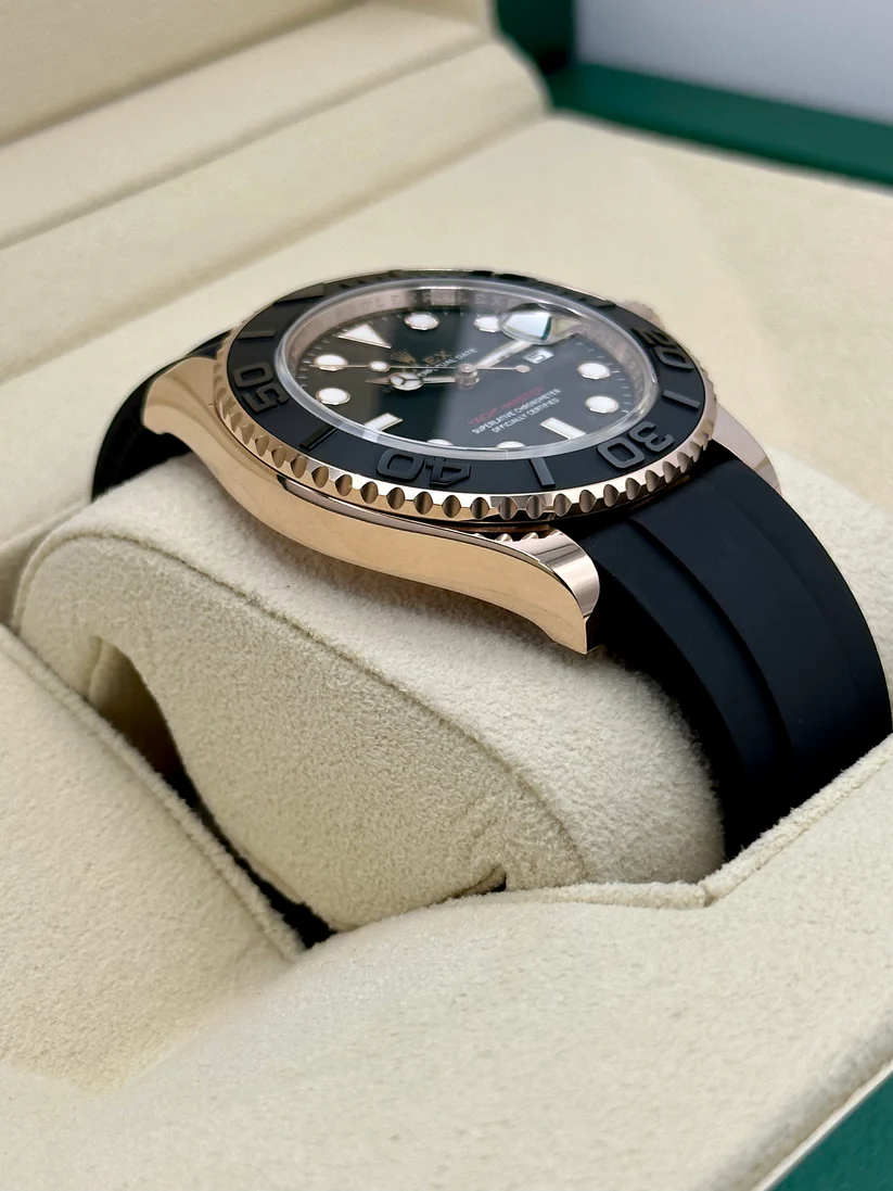 [Super Clone]RLX Yacht-Master 40mm Rose Gold - Black Dial - Rubber Strap (Ref# 126655)