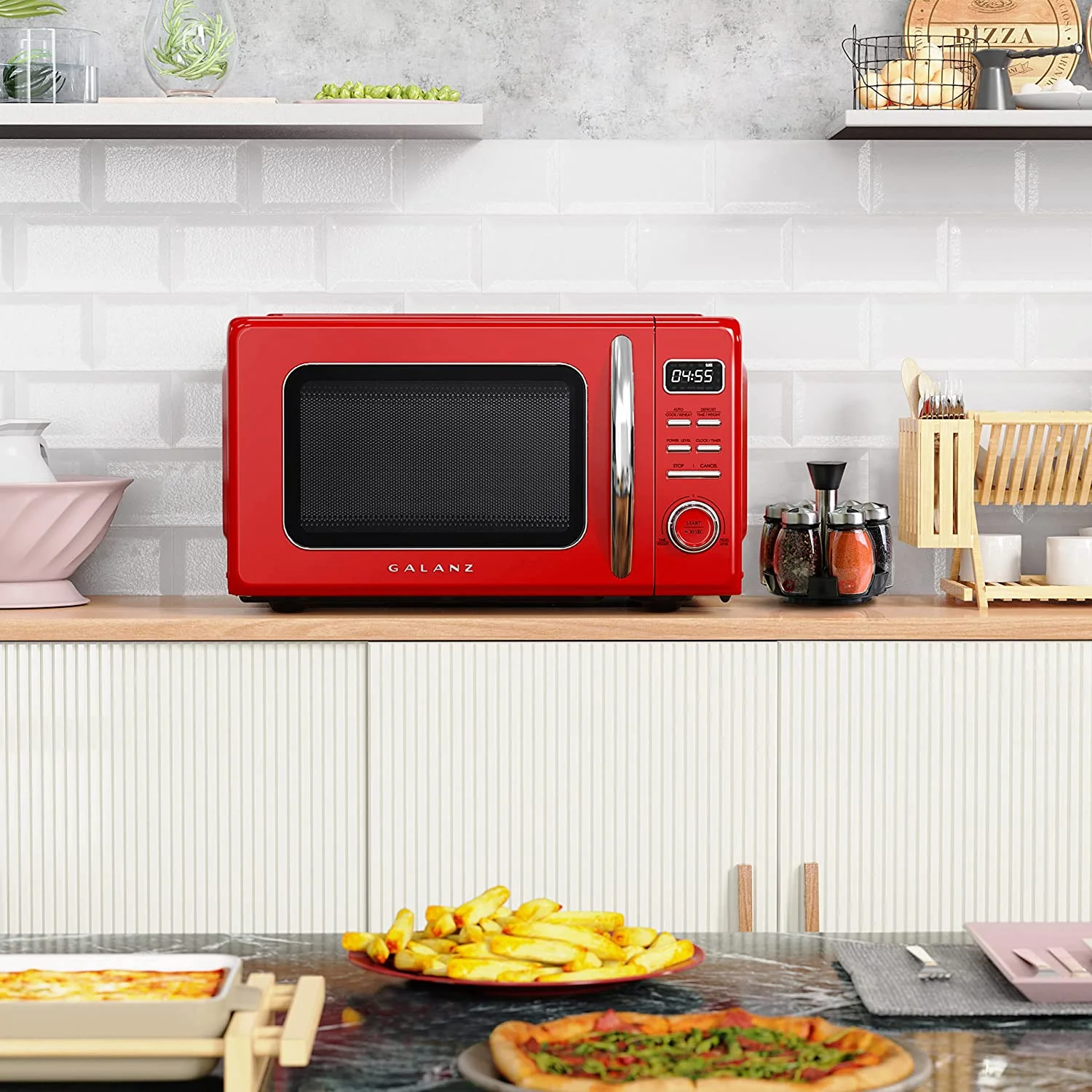 GLCMKZ09RDR09 Retro Countertop Microwave Oven with Auto Cook Reheat, Defrost, Quick Start Functions, Easy Clean with Glass Turntable, Pull Handle, 0.9 cu ft, Red - Image 6