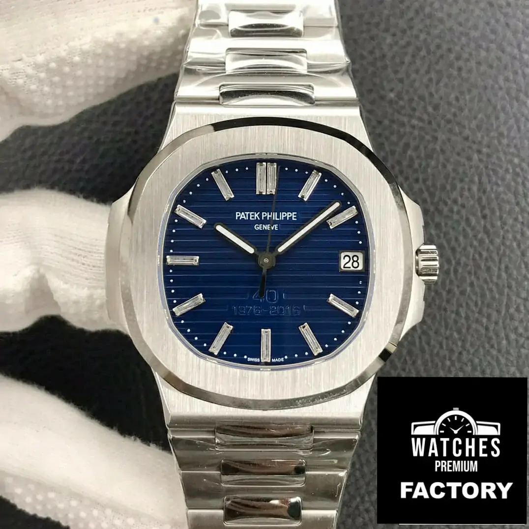 Patek Philippe Nautilus 5711 / 1P 3K Factory Silver Strap