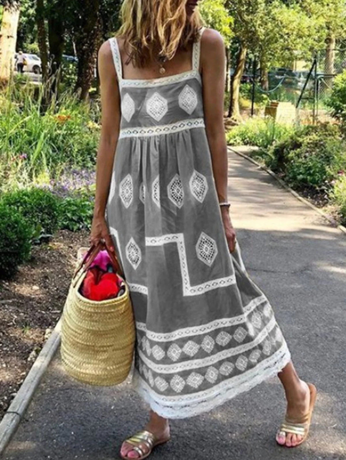 Sophie Paris | Robe maxi à imprimé bohème à col carré
