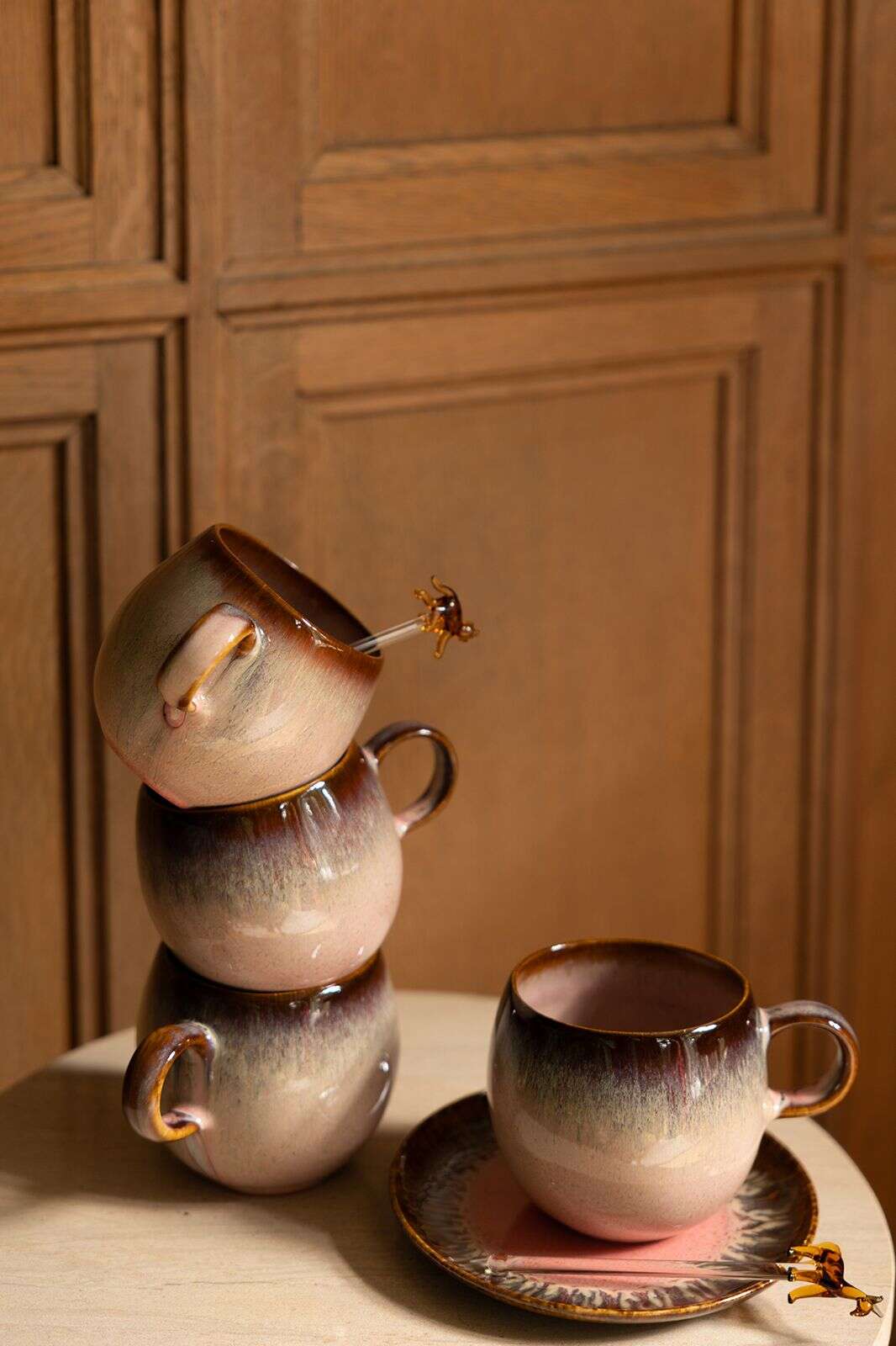 Glazen cocktail roerstaafje met leopard