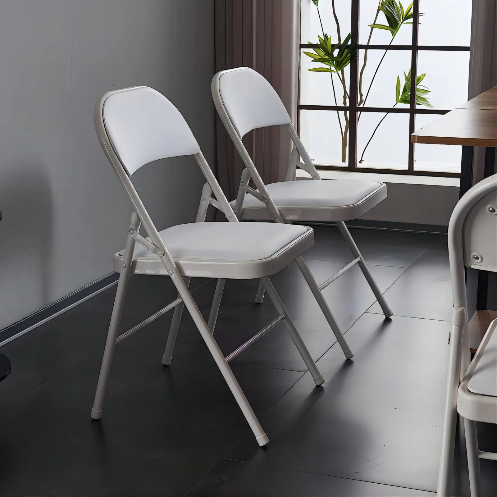 Harigal Padded Folding Chair (4 Pack), Black