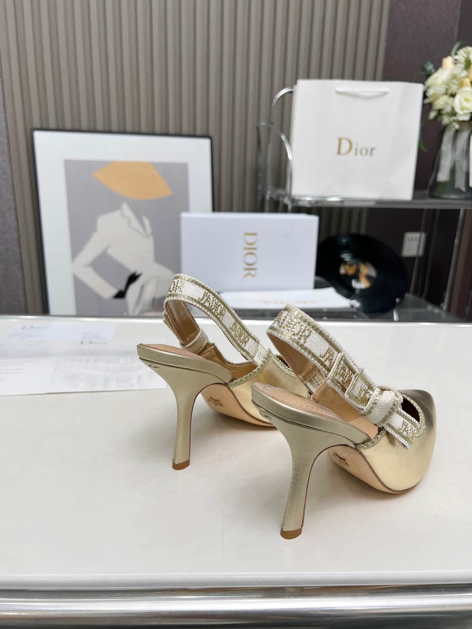 J Adior Slingback Pump
