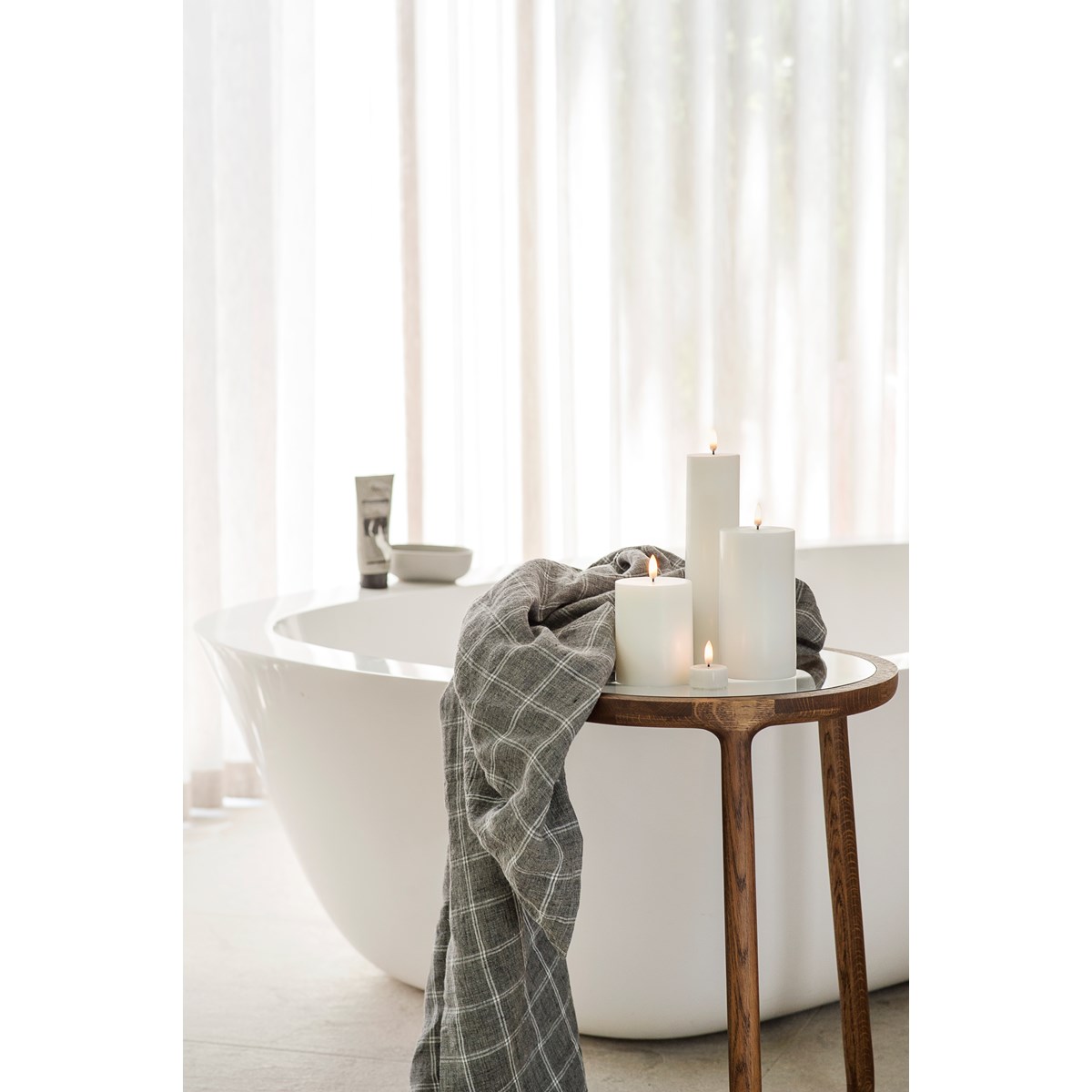 LED kubbelys 15,2x7,8 cm nordic white