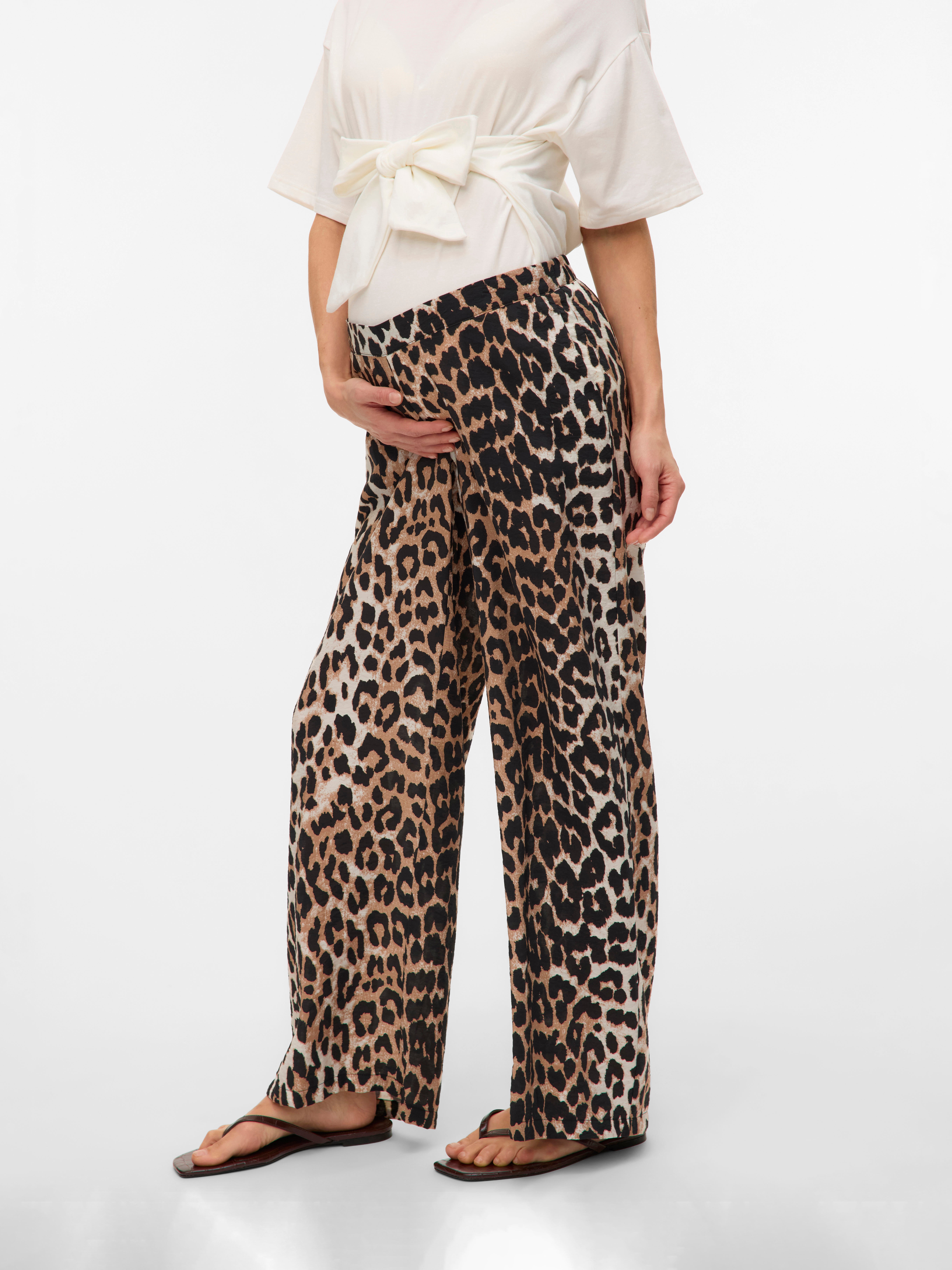 VERO MODA® Wide Leg Fit Trousers