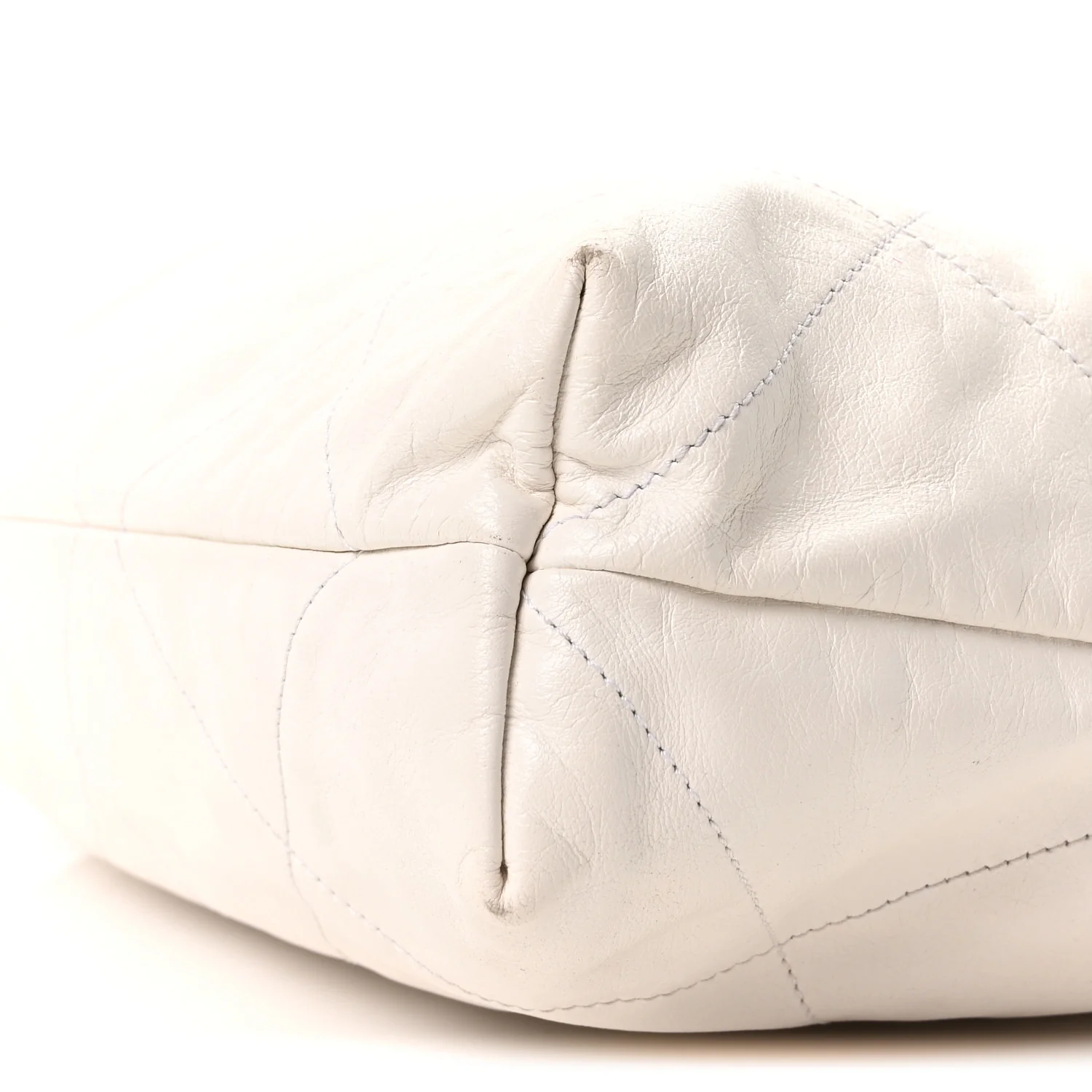 Shiny Calfskin Quilted Chanel 22 White