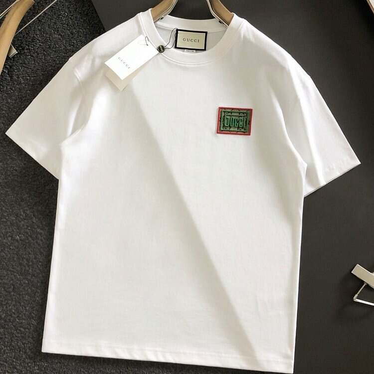 【Gucci 】（グッチ）半袖 男女兼用、ご好評に付き再入荷！Tシャツ