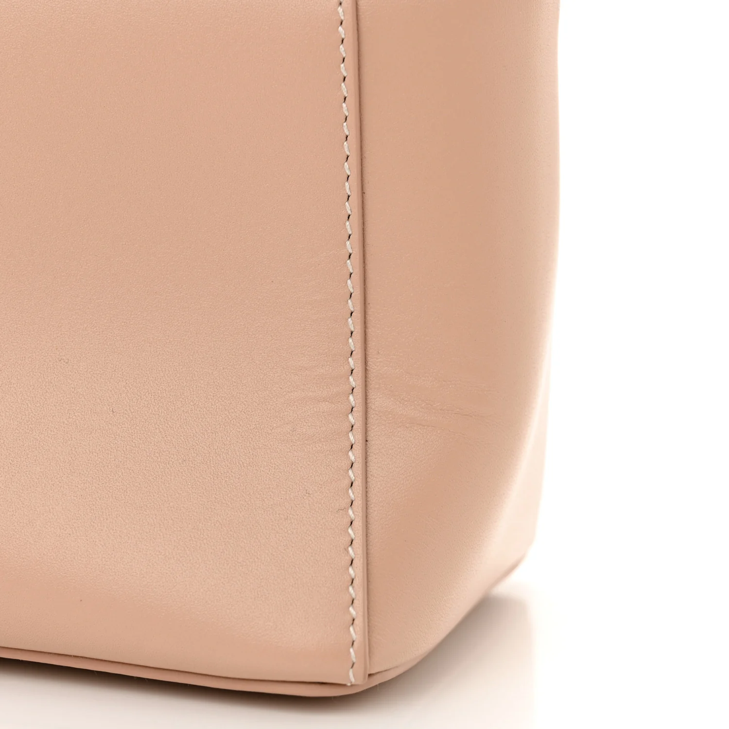 Smooth Calfskin Extra Bag L27 Feather Pink