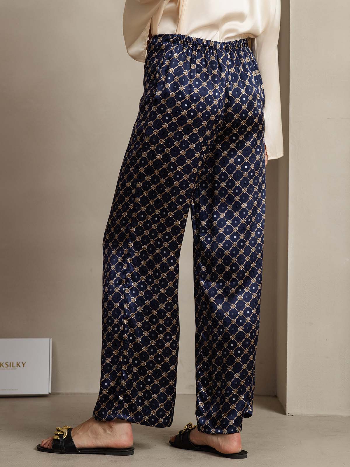 19Momme Silk Navy Chain Print Wide Leg Women's Pants With Side Pockets Design
