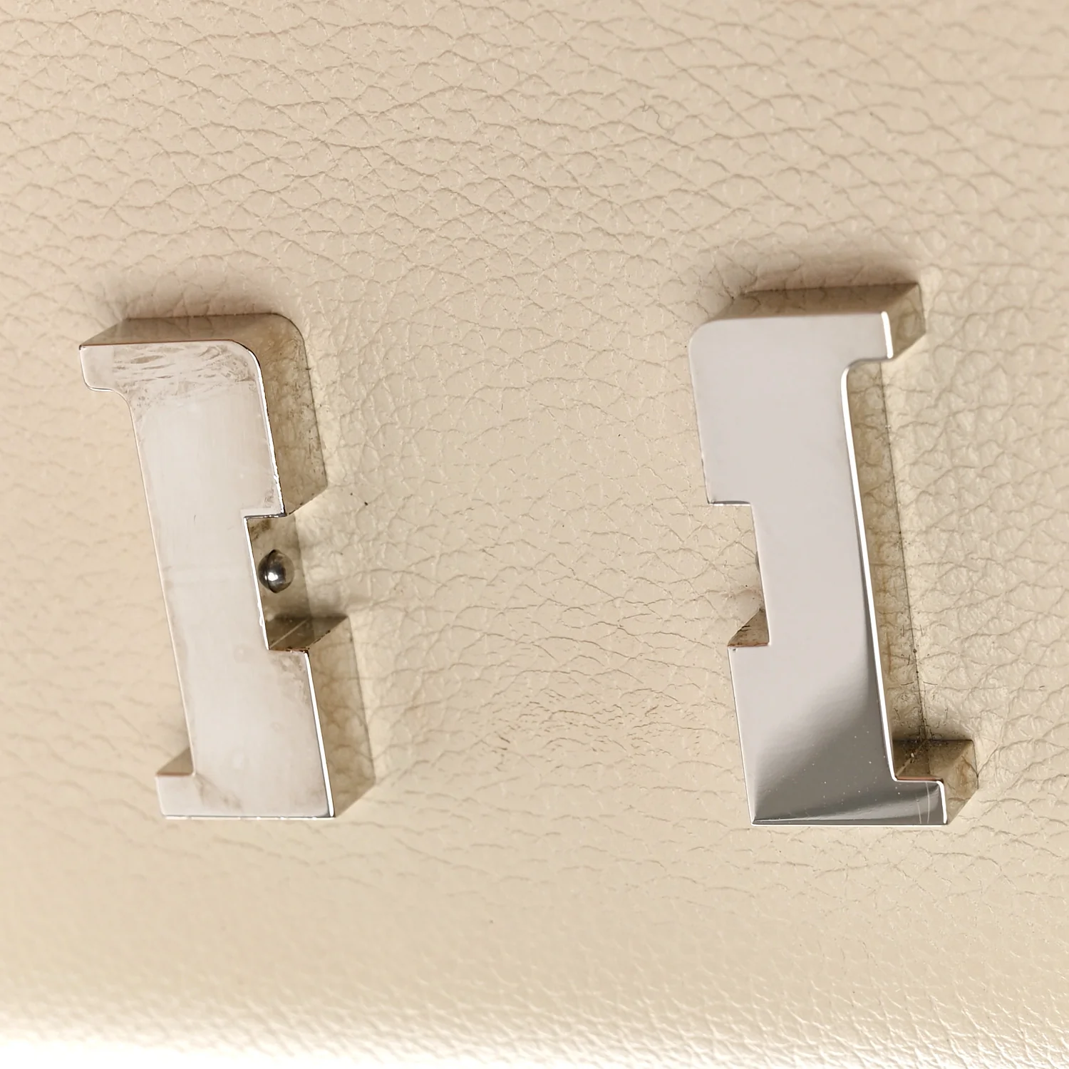 Evercolor Constance Wallet To Go Beton