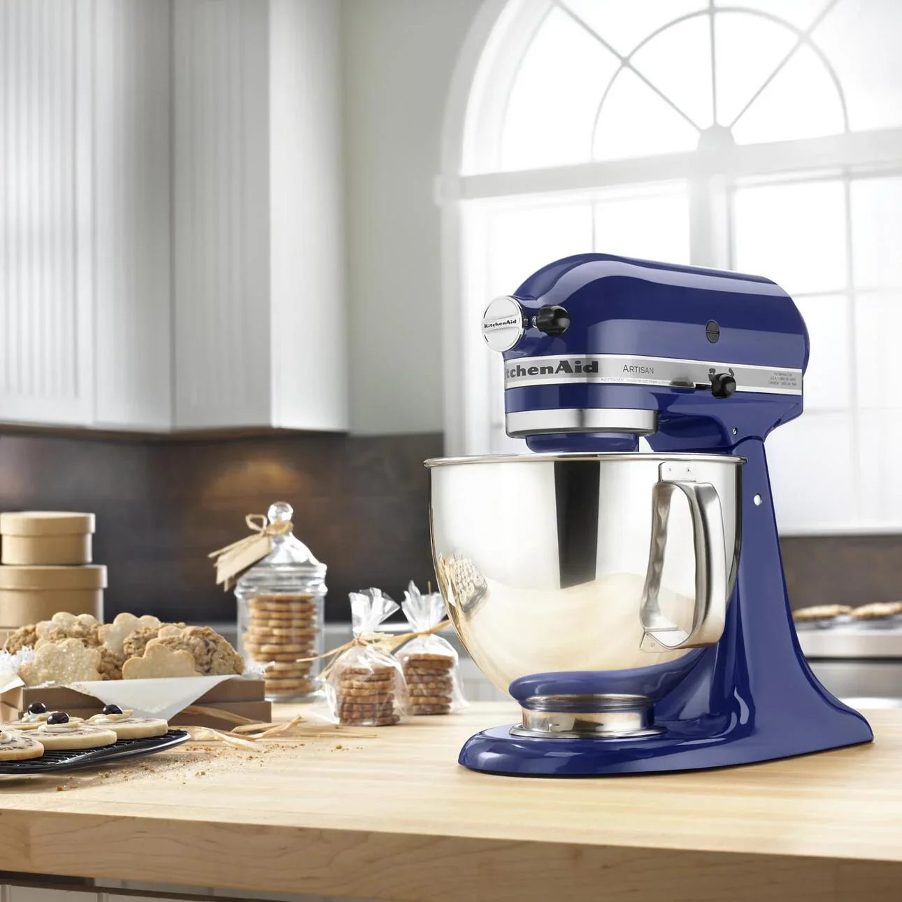 KitchenAid Artisan Series 5-Quart Tilt-Head Stand Mixer, Wildflower, KSM156CXWF
