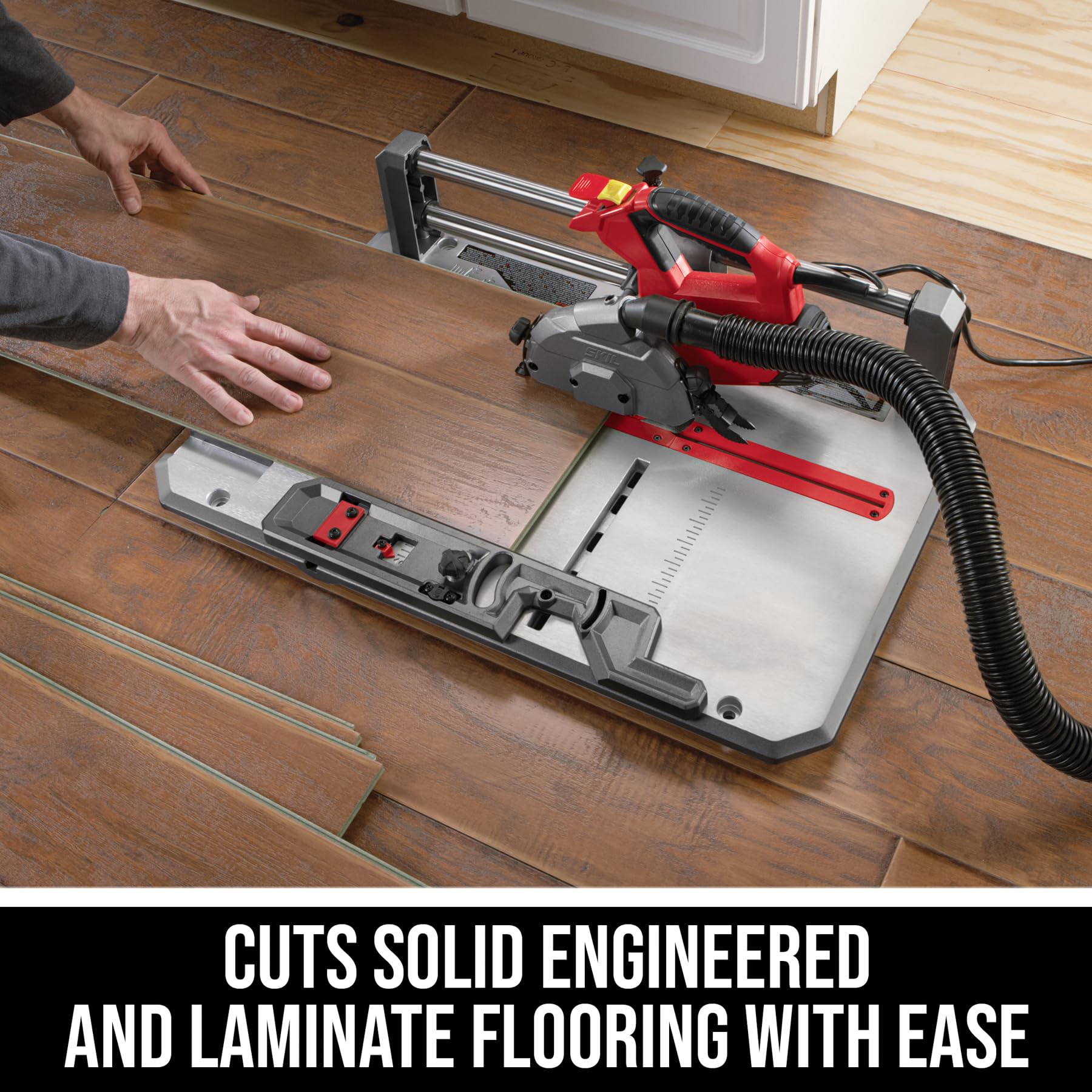 Flooring Saw with 36T Contractor Blade, Red and black