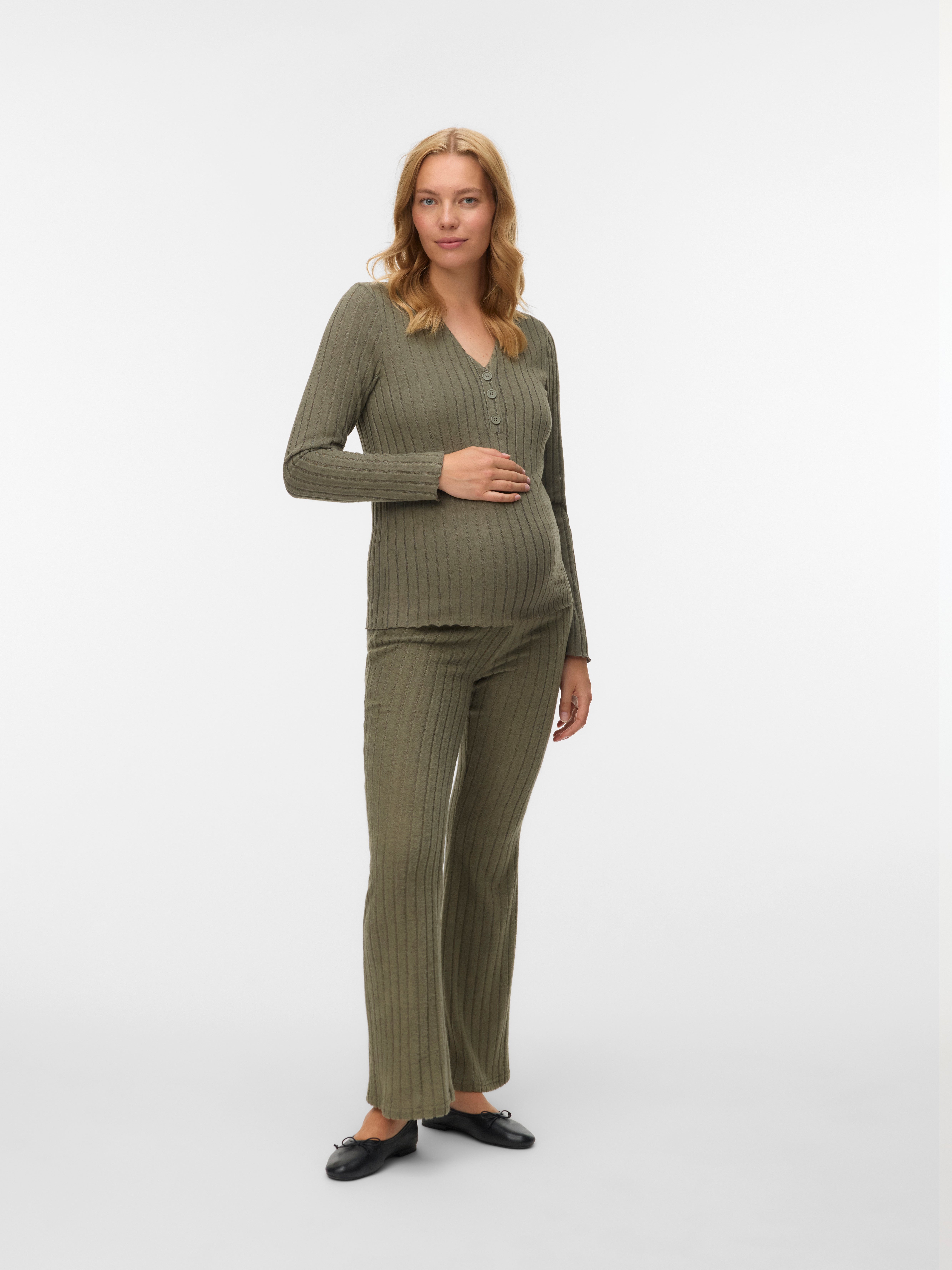 VERO MODA® Regular Fit V-Neck Top