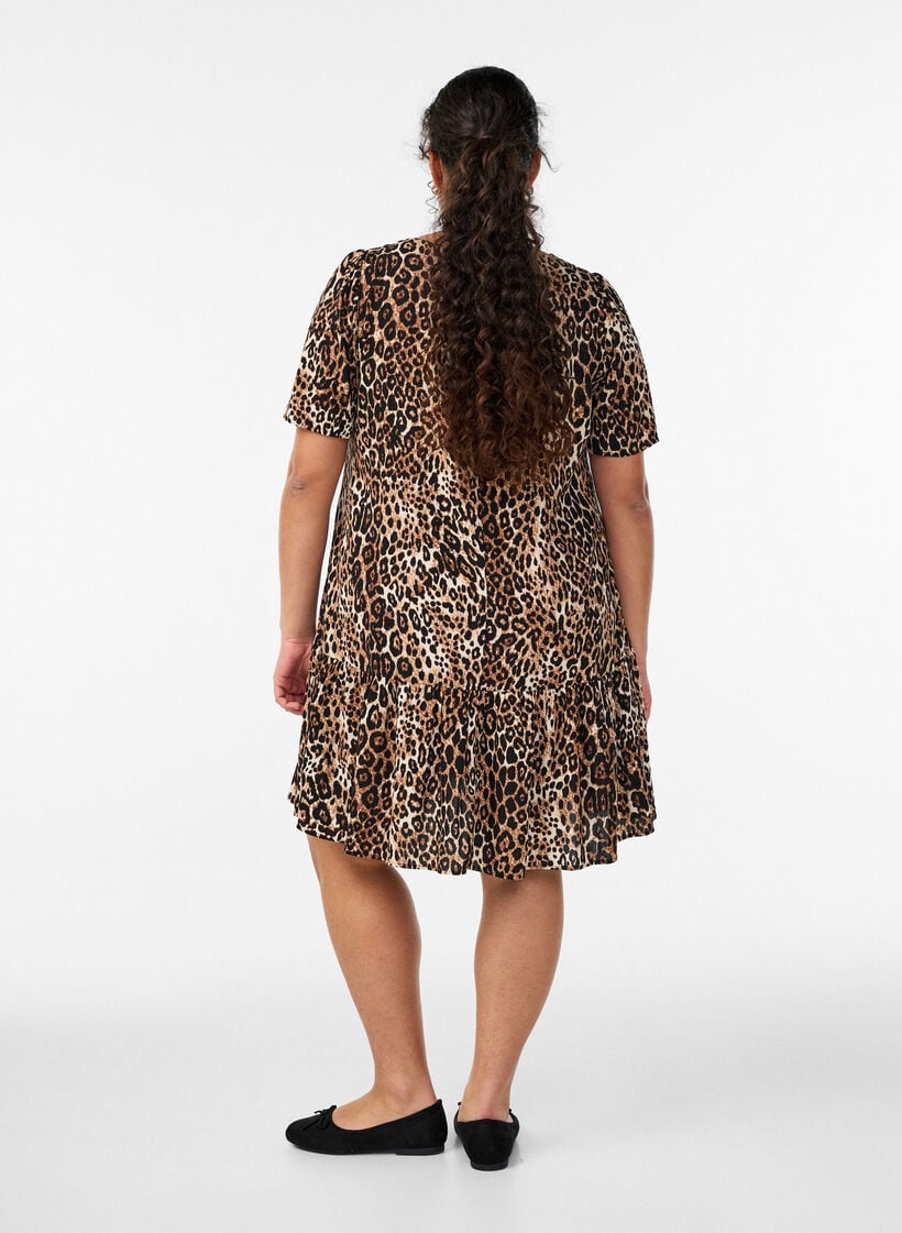 Zizzi Dress in viscose with cutline