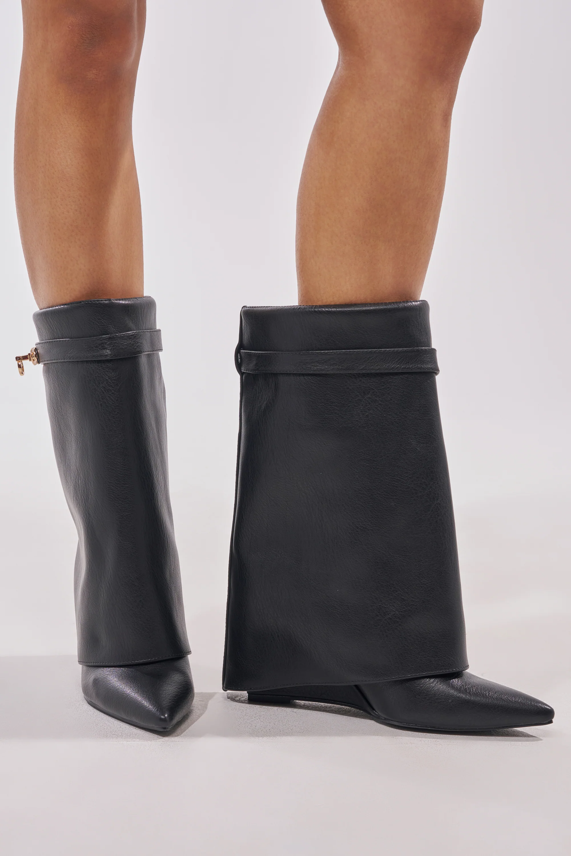 AZALEA WANG LOUISA BLACK PU WEDGE BOOTIE - Akira Store