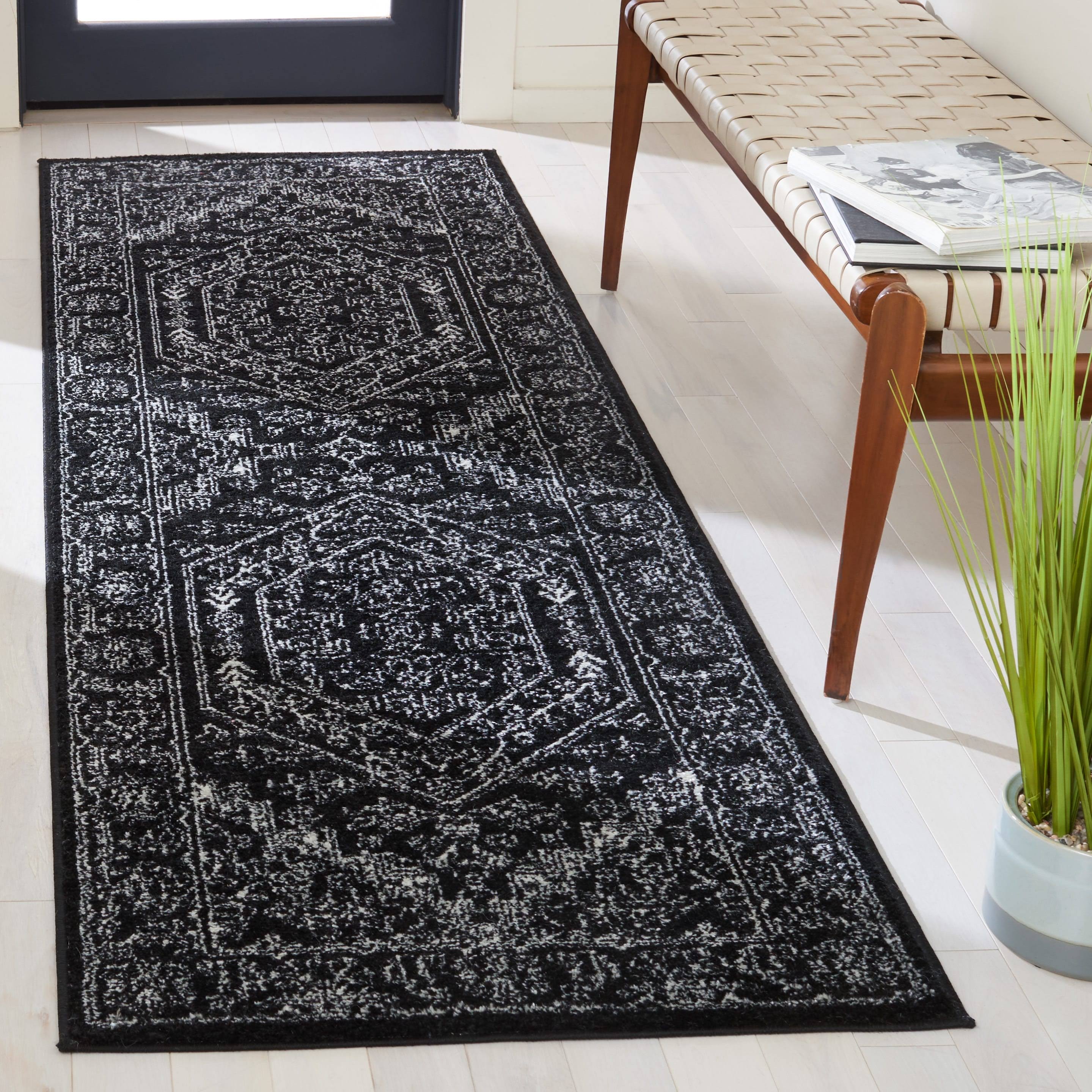 Safavieh ADR108 Rug - Color: Black, Ivory; Size: 2'6