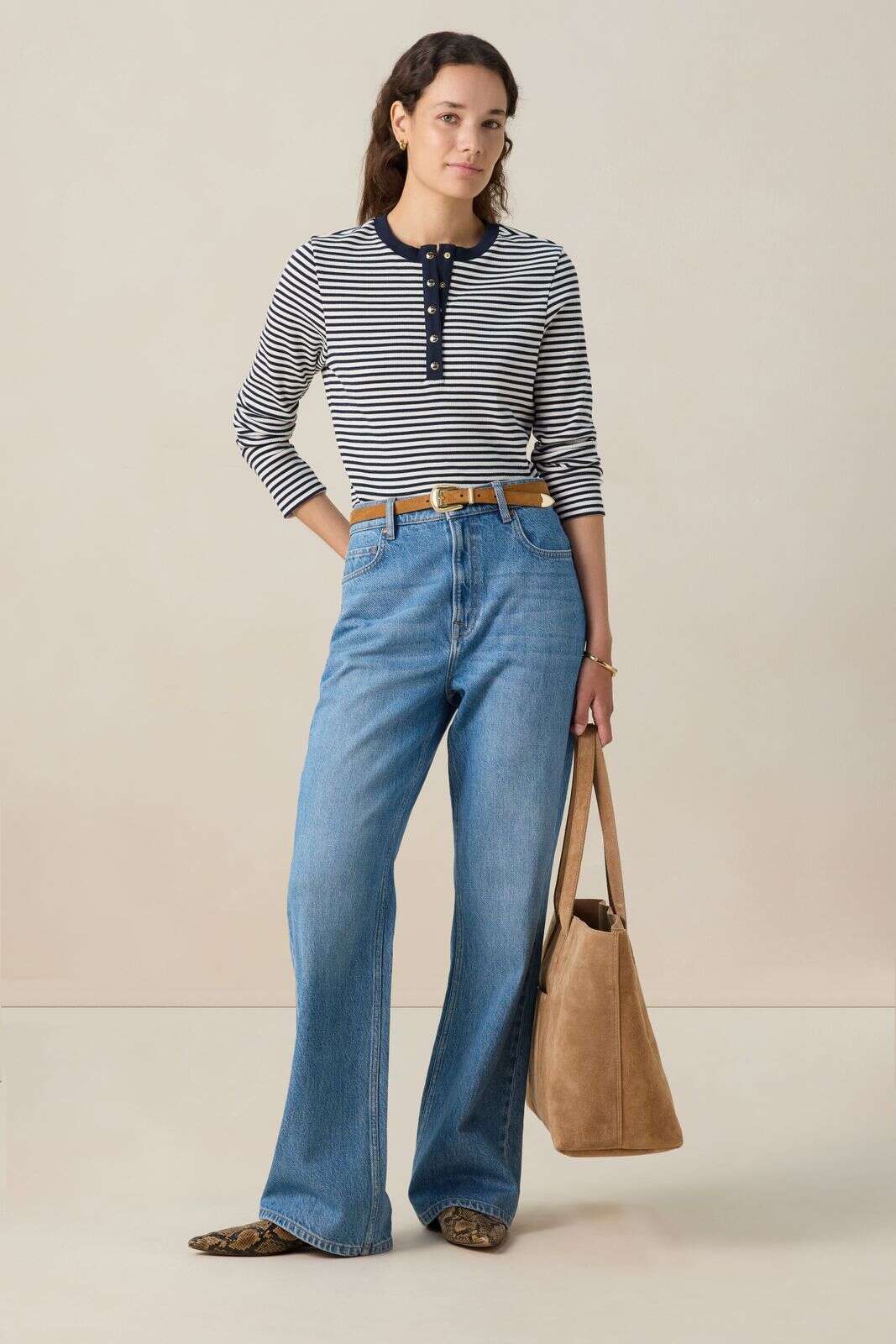 Donkerblauwe longsleeve met strepen