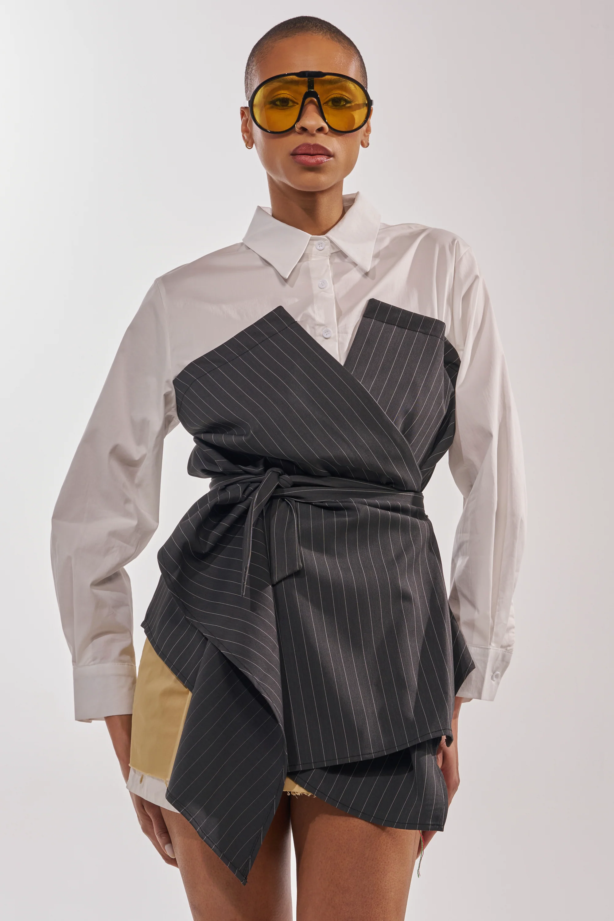 BUSINESS ONLY BUTTON DOWN - Akira Store