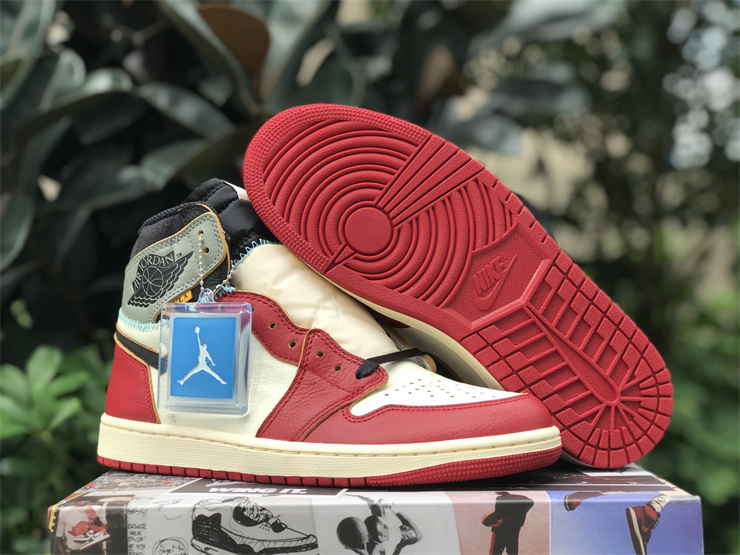 Union LA x Air Jordan 1 High OG “Chicago”