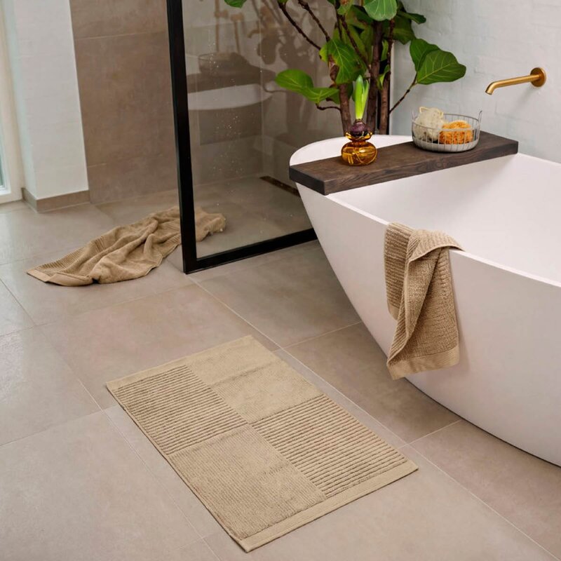 Classic badematte 50x80 cm camel