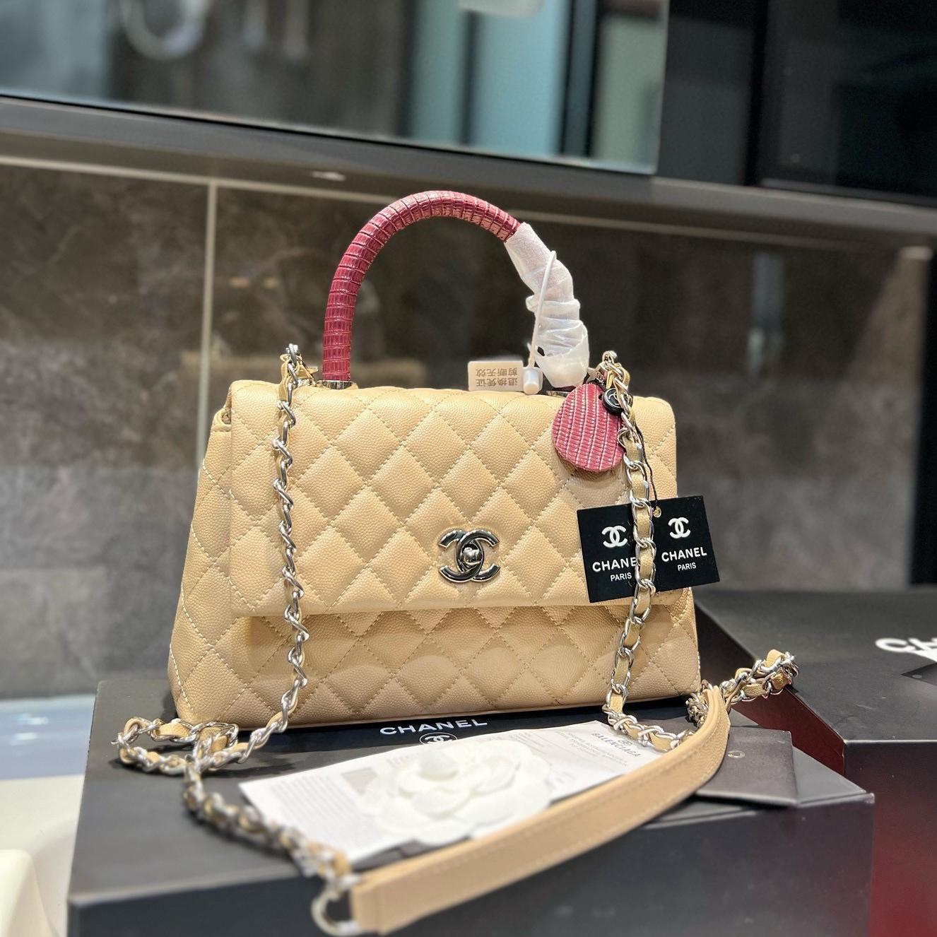 Chanel Coco Handle Quilted Lizard Handle Bag Caviar Leather Silver Hardware