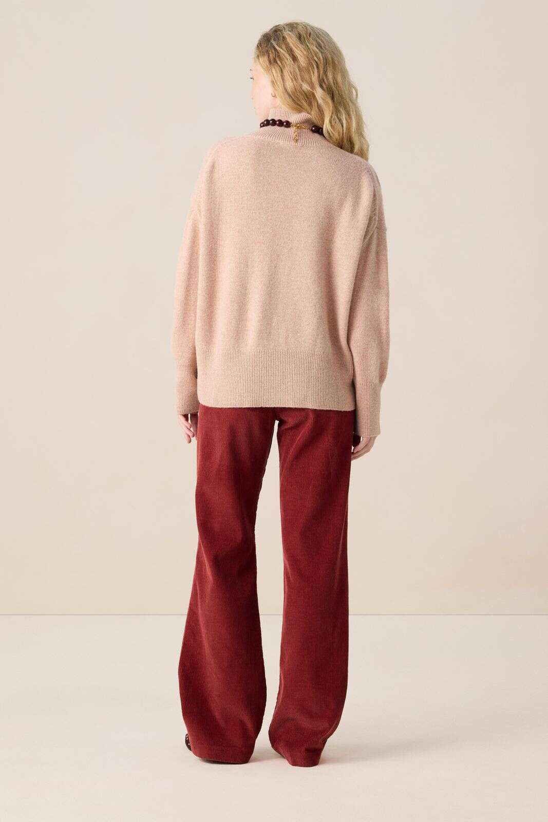 Donkerrode straight leg corduroy broek