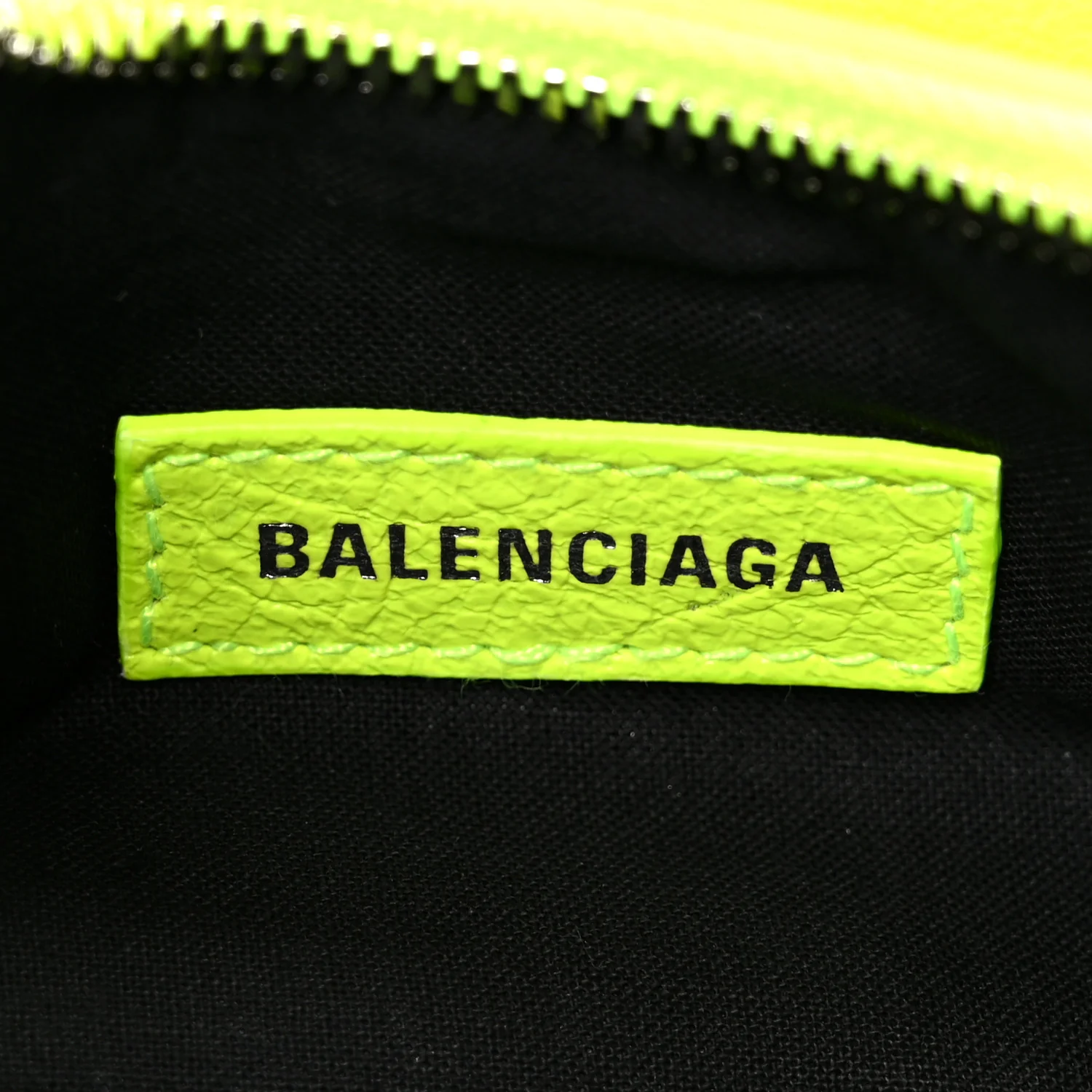 Agneau Arena Le Cagole Shoulder Bag XS Fluo Yellow
