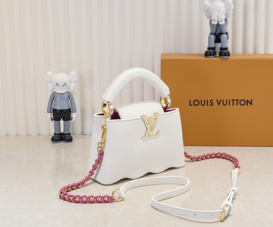 Louis new arrival M22122 Capushell Taurillon leather