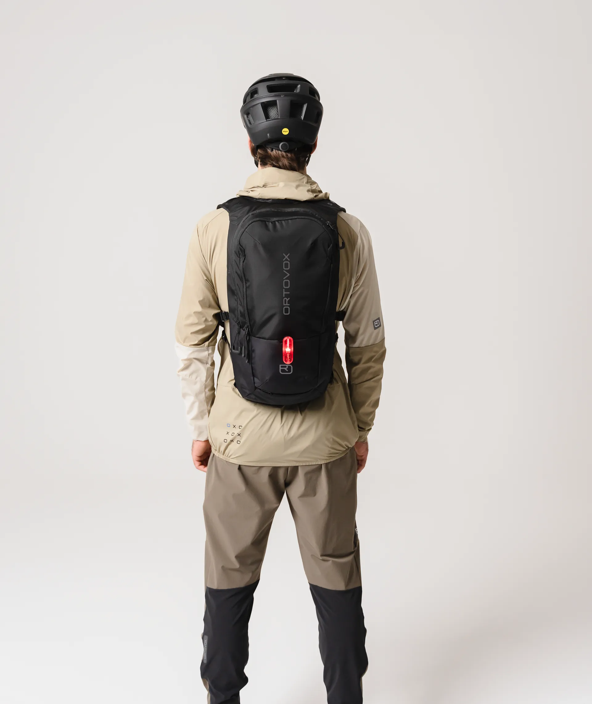 ORTOVOXR SEQUENCE DAYPACK 15