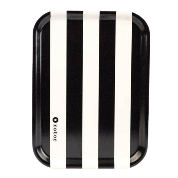 Stripes serveringsbrett 27x20 cm svart/hvit