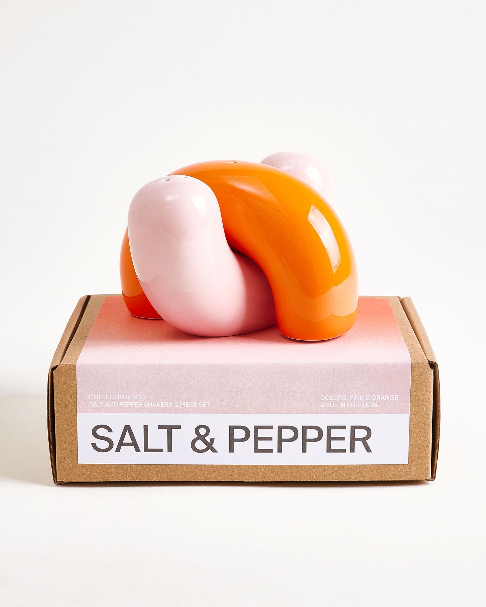 SEIA - SALT & PEPPER SHAKERS ORANGE PINK
