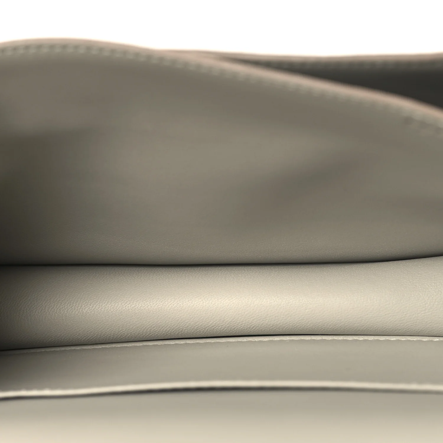 Chevre Mysore Constance 18 Gris Perle